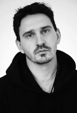 Артем Кривда