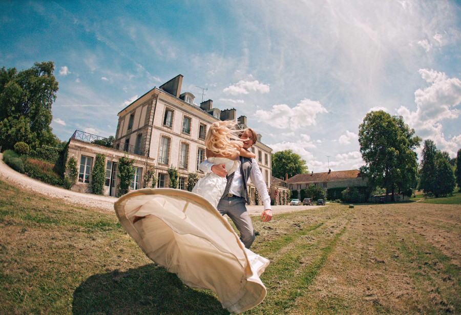 «На свадьбах я пропускаю эмоции через себя»,