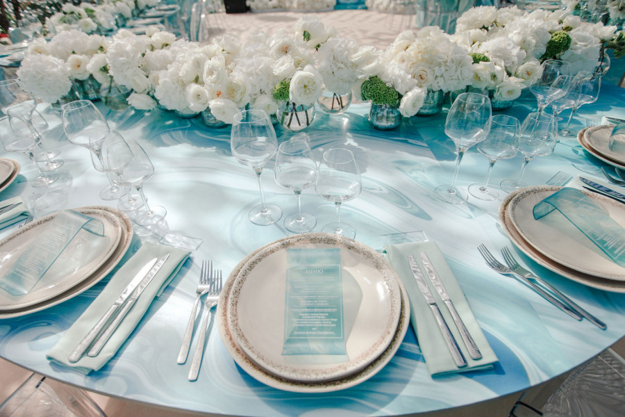 Свадьба в лазурных оттенках, прошедшая во Франции