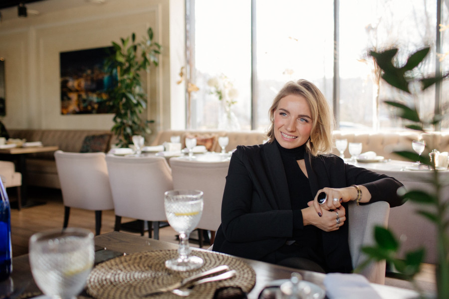 «К нам приходят за элегантными свадьбами и