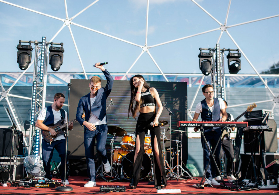 Музыка 90-х — самые беспроигрышные треки для