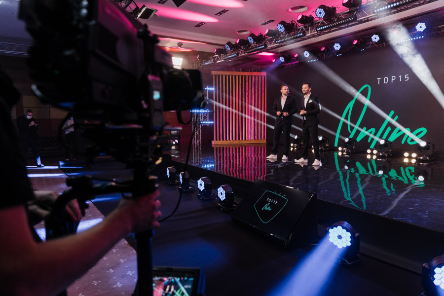 Как прошла первая онлайн-вечеринка TOP15MOSCOW