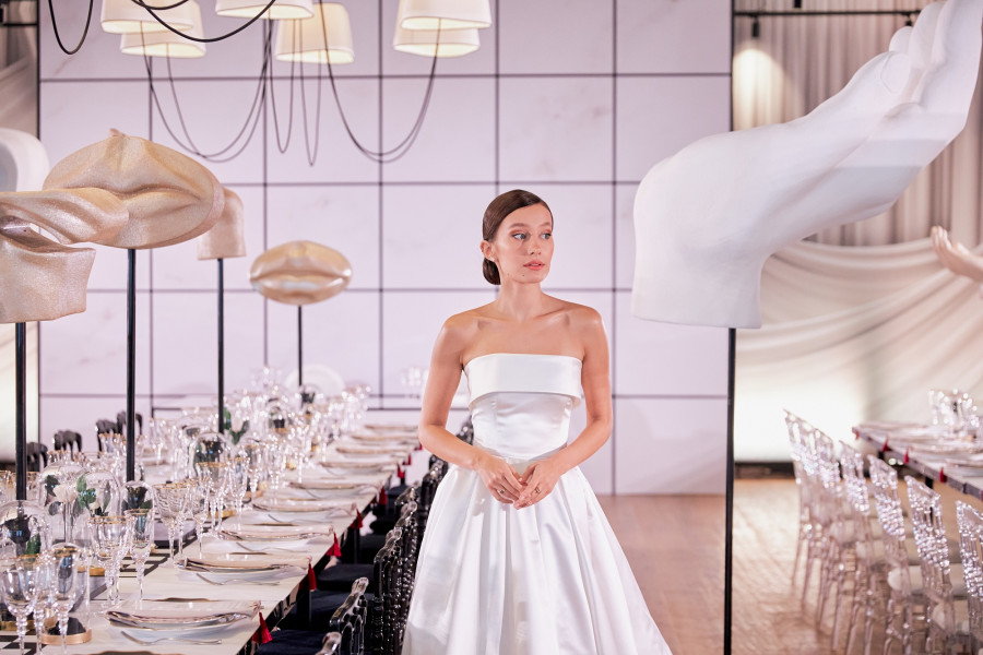 «Сюрреалистическая» свадьба, вдохновленная Сальвадором Дали