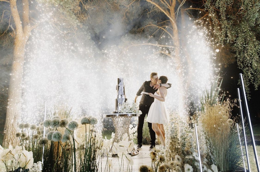 Как сделать дерзкую свадьбу, придерживаясь классического оформления