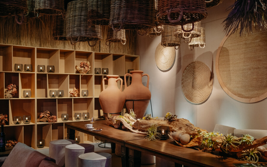 Новое пространство для декораторов, организаторов и невест