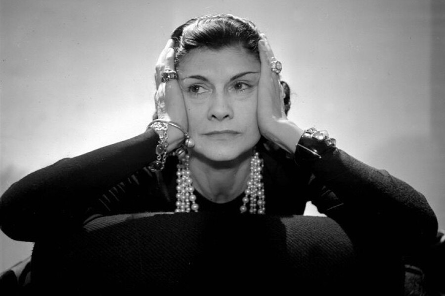 Главные цитаты Коко Шанель о женщинах, стиле