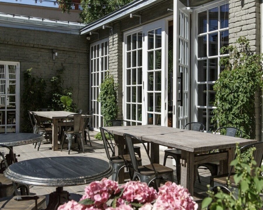 35 ресторанов для камерных мероприятий в Москве