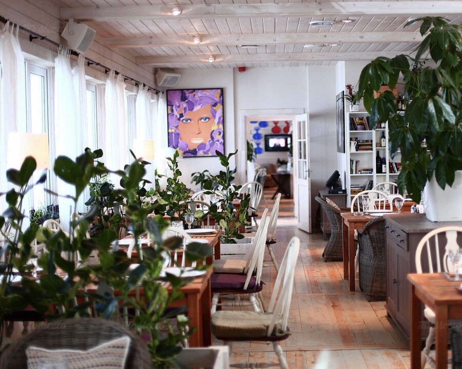 35 ресторанов для камерных мероприятий в Москве