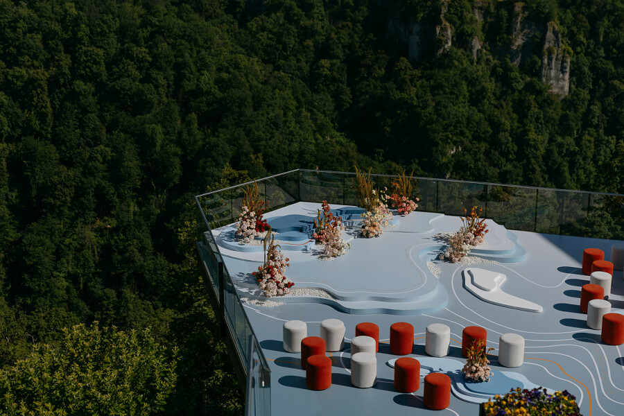 «Высота 829»: свадьба с яркой концепцией в