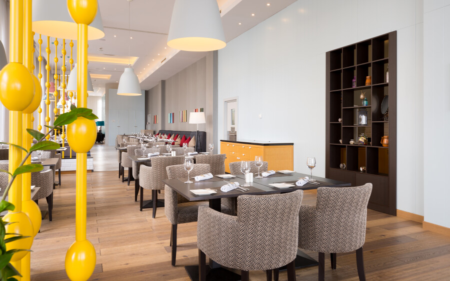 Свадьба за городом в Radisson Resort &