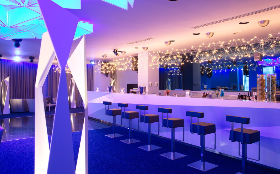 Свадьба за городом в Radisson Resort &