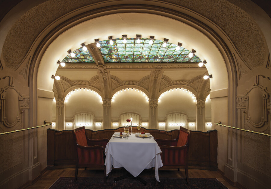 Где сделать предложение в Петербурге: 5 эффектных