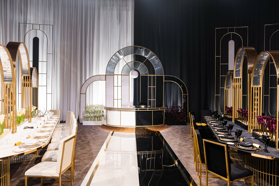 Черно-белая свадьба в стилистике конного клуба