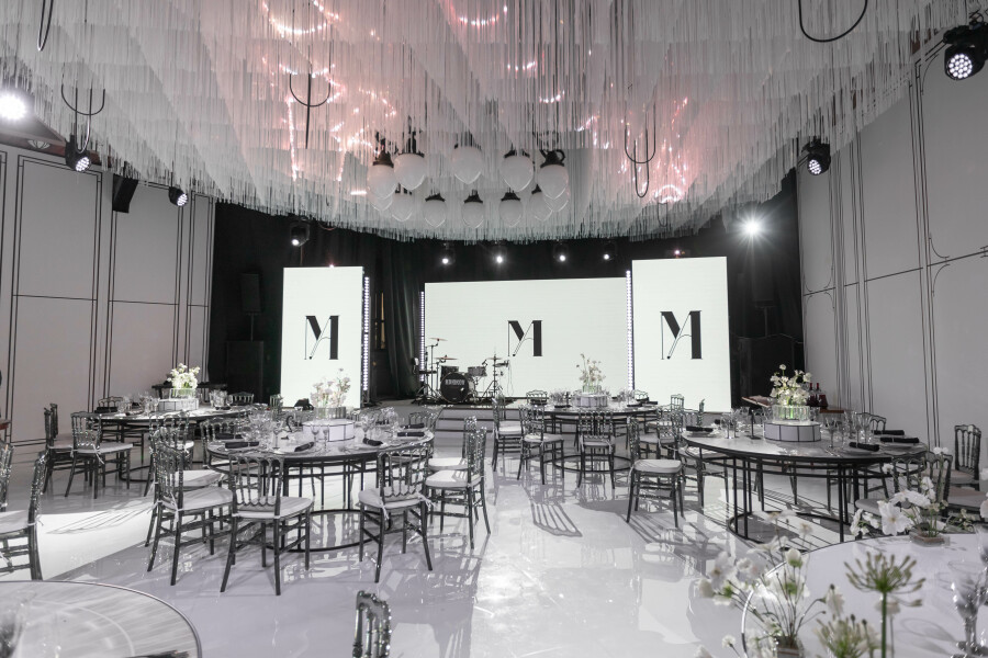 Краски жизни: концептуальное оформление свадьбы от студии