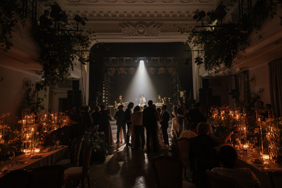 Интервью с невестой: о переносе даты, музыке