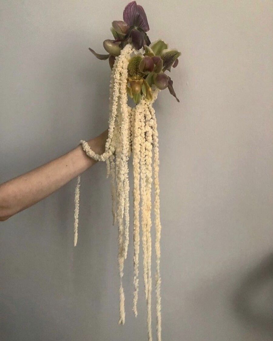 25 стильных идей для свадебного букета в