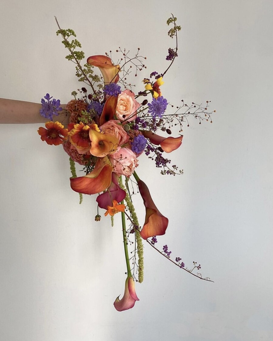 25 стильных идей для свадебного букета в