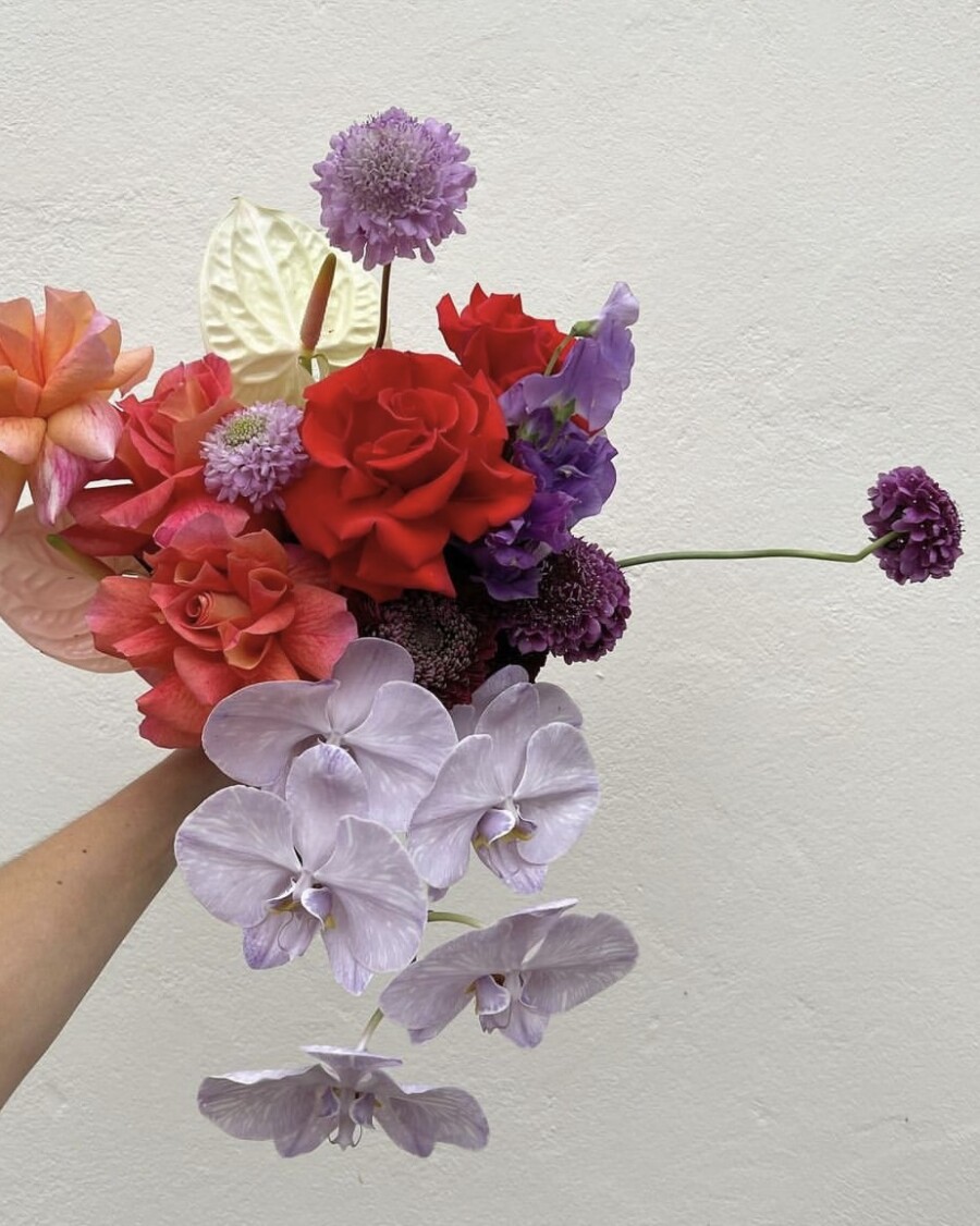 25 стильных идей для свадебного букета в