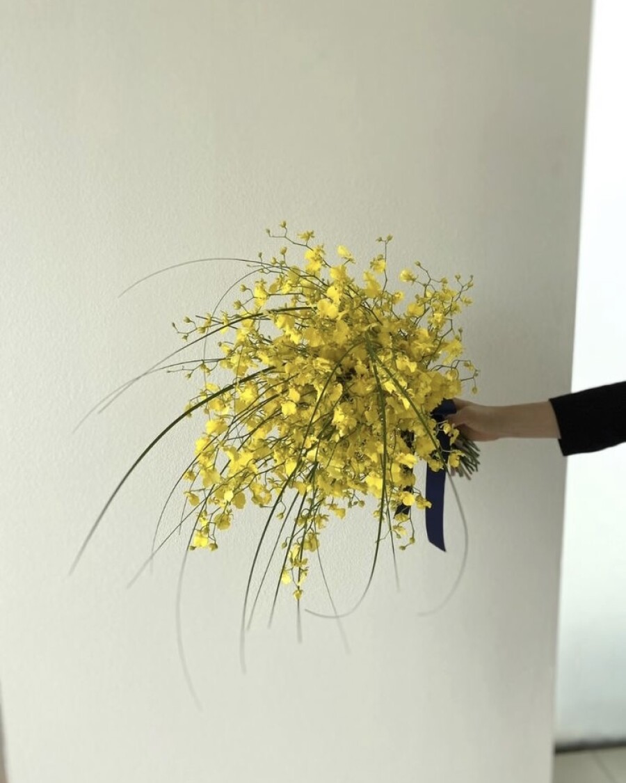 25 стильных идей для свадебного букета в