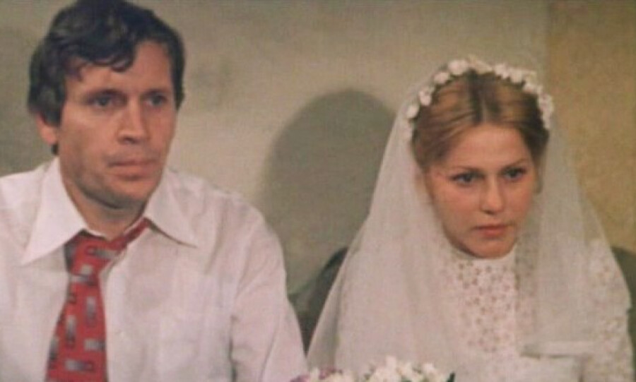 5 стильных свадебных образов в советском кино