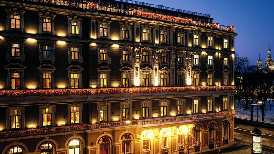 11 особенных отелей России для медового месяца