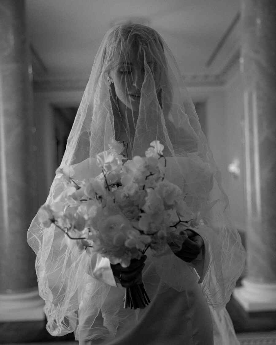 Свадебные фотографии сезона 2023, которые запомнились нам