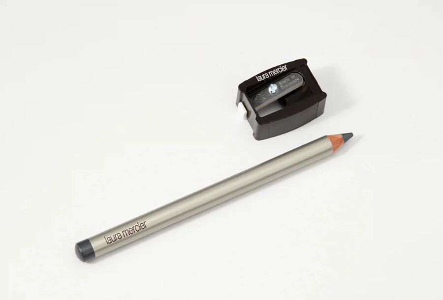 Карандаш-кайал — незаменимый продукт в косметичке