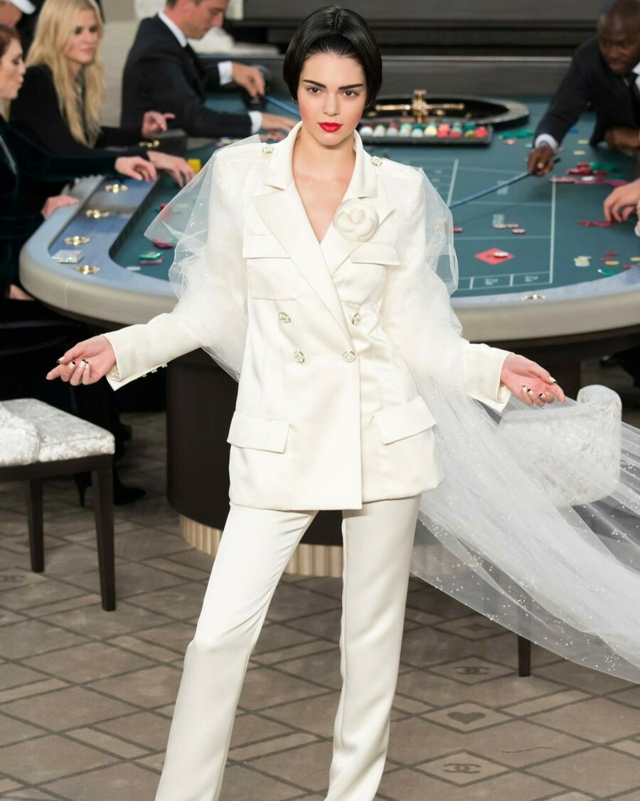 Невесты Карла Лагерфельда: свадебное вдохновение от легендарного