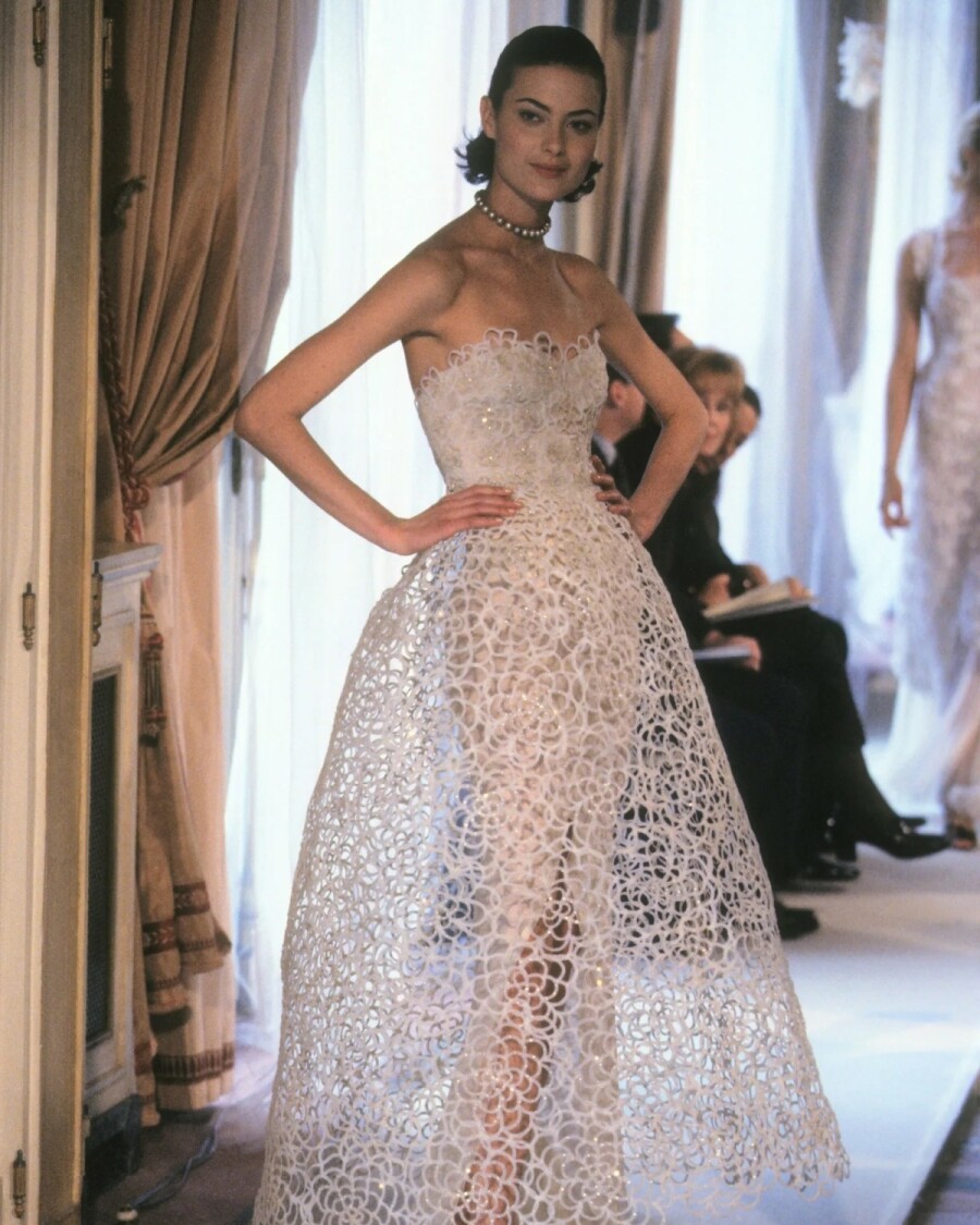 Невесты Карла Лагерфельда: свадебное вдохновение от легендарного