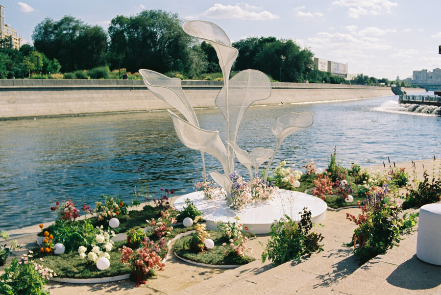 Как визуализировать историю пары в свадебной концепции?