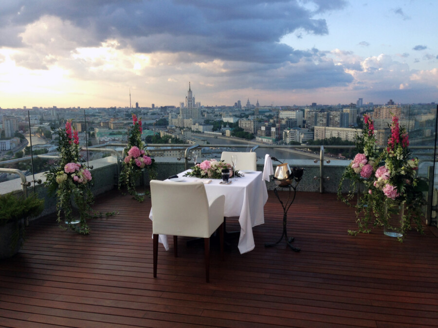 Свадьба под открытым небом: лучшие площадки с