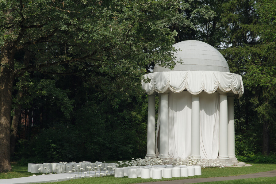 Интервью с невестой: о предложении в ритуальной