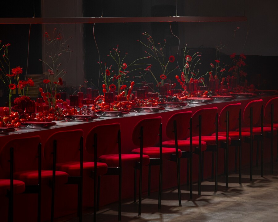 Тотальный красный, развалы урожая и лыковые косы: