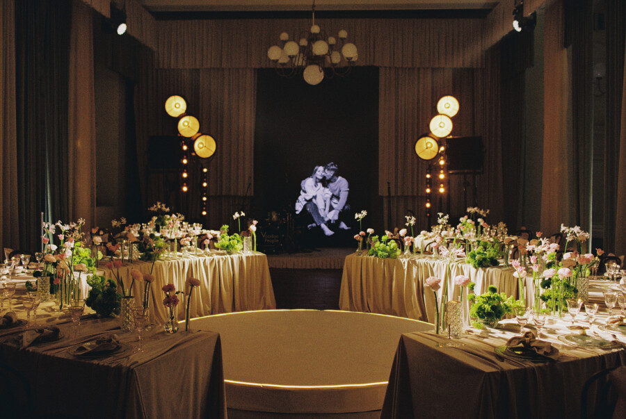 Оммаж кино и атмосфера зимней сказки на