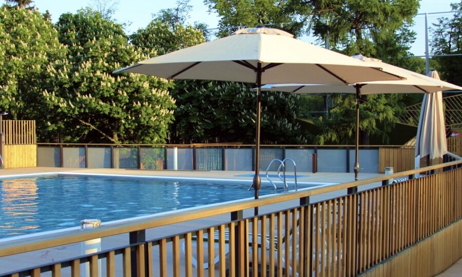 Все купаться! Рассказываем о бассейнах под открытым