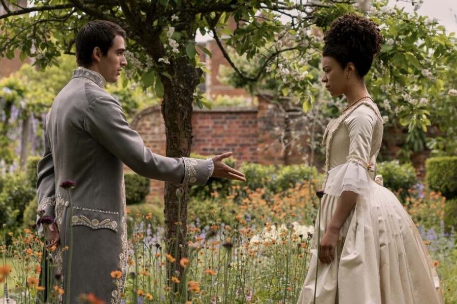 10 сериалов для тех, кто уже скучает