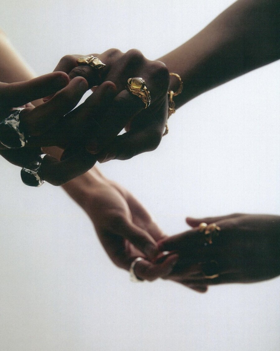 «Любовь — единственная сила, которая превращает человека в