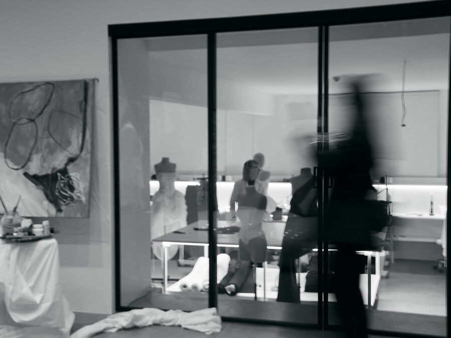 Дизайнер Арина Боганова о становлении бренда, открытии