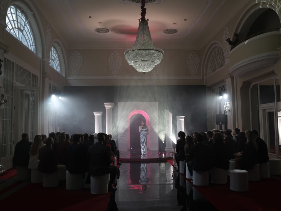 Предложение под сводами Колизея — как вдохновение для