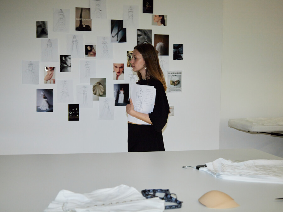 Дизайнер Арина Боганова о становлении бренда, открытии