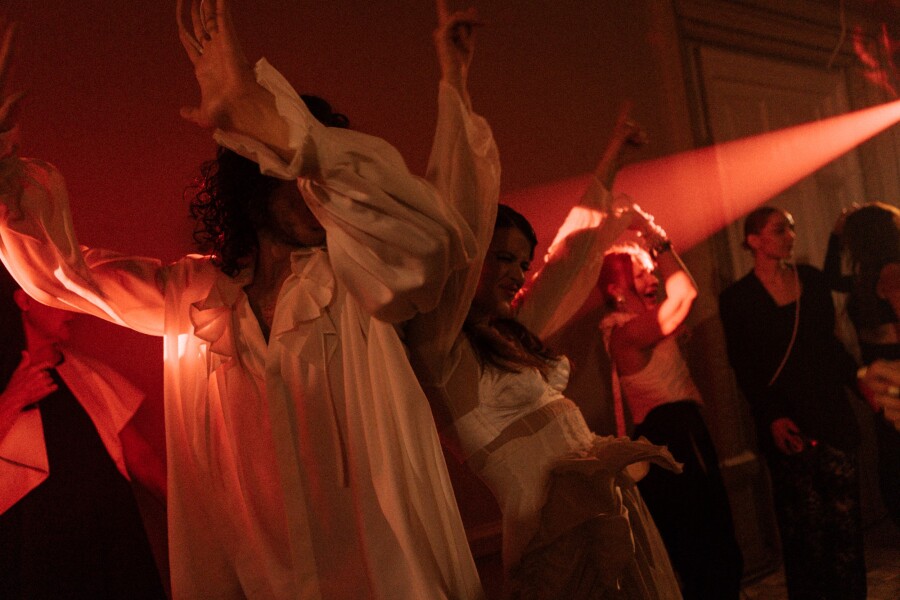 Интервью с невестой: о 50 референсах для