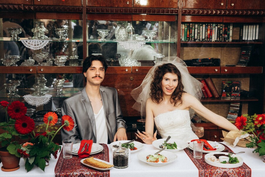 Интервью с невестой о свадьбе в трех