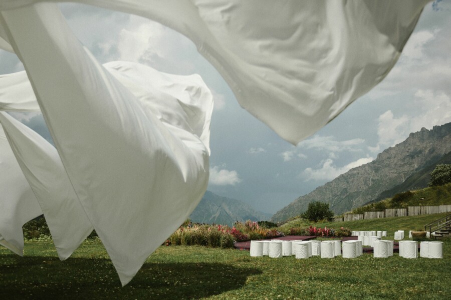 «Иностранцам хотелось показать грузинскую свадьбу, а местных