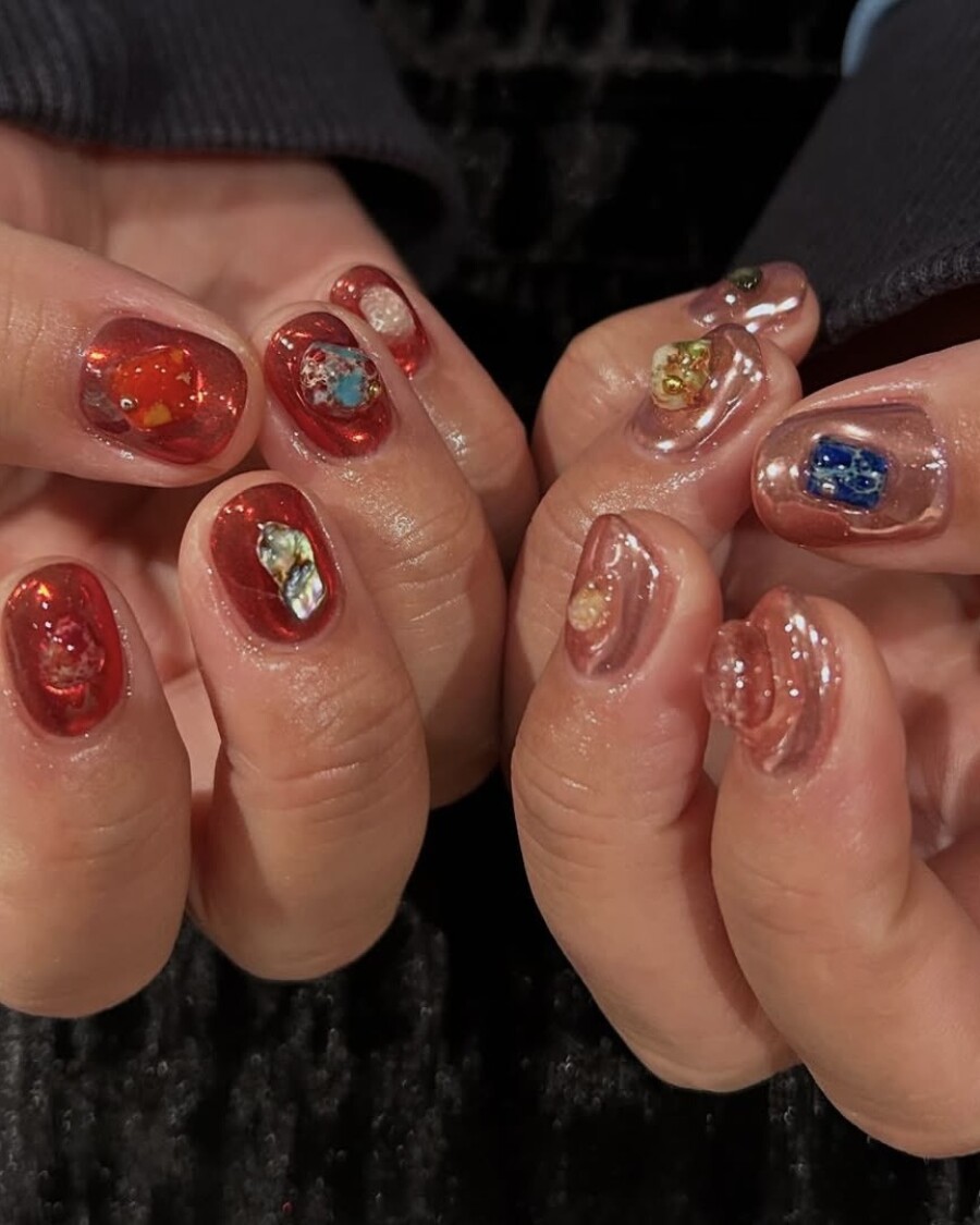 Маникюр на Новый год Красной Огненной Лошади?