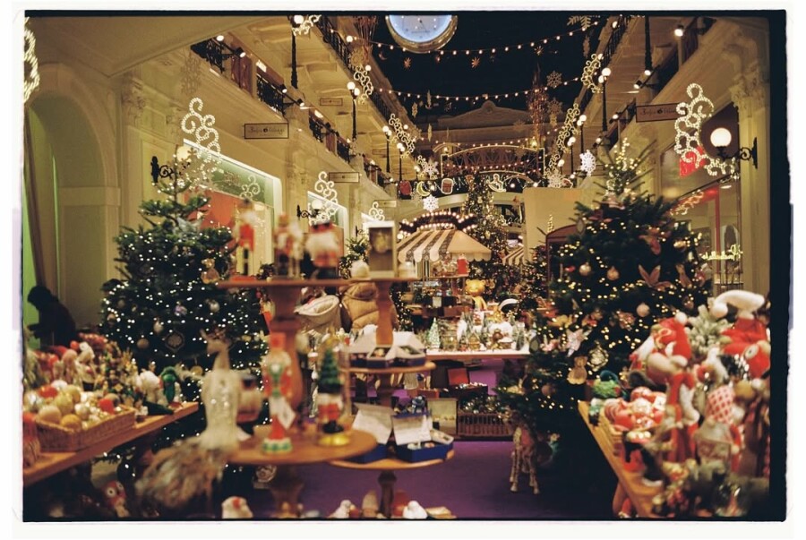 Праздник к нам приходит: новогодние ярмарки в