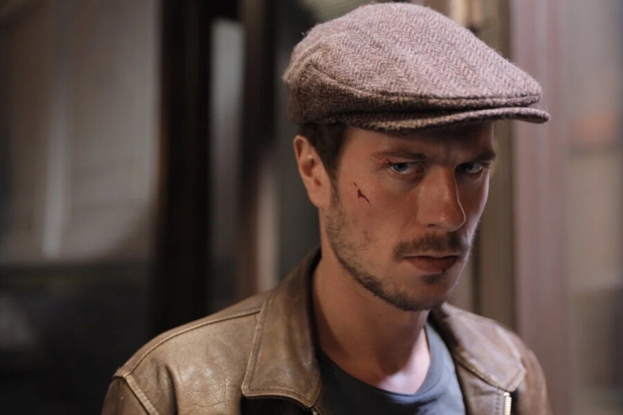 Кто, если не Юра Борисов? Вот к