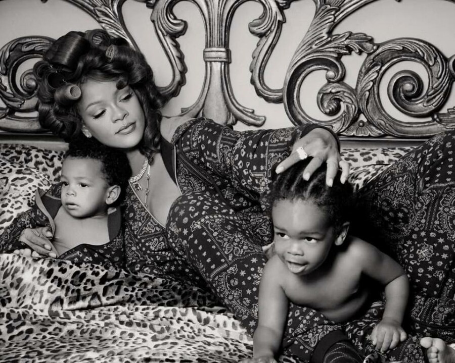 Рианна снова беременна?