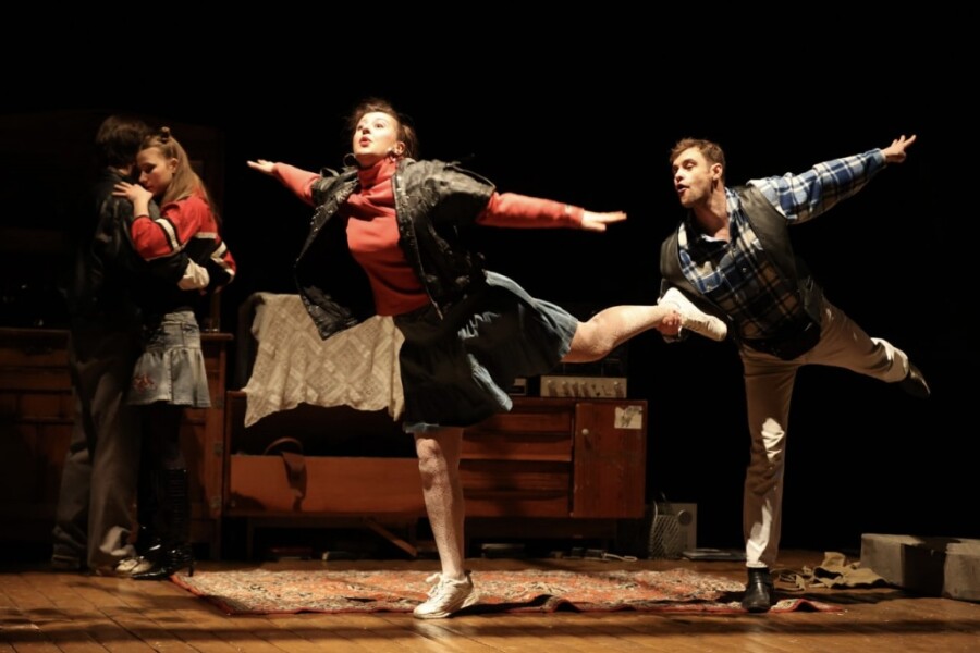 Это надо видеть. 10 актуальных спектаклей в