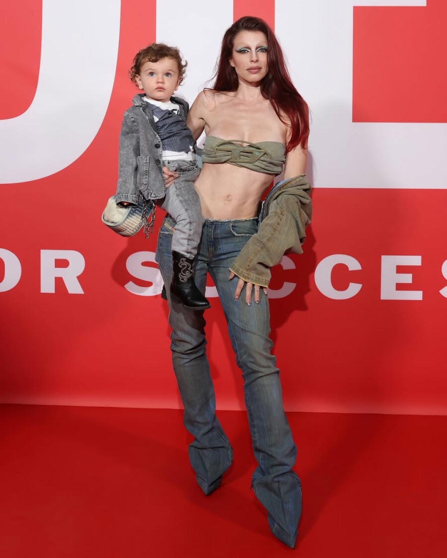 Как селебрити одевают своих детей