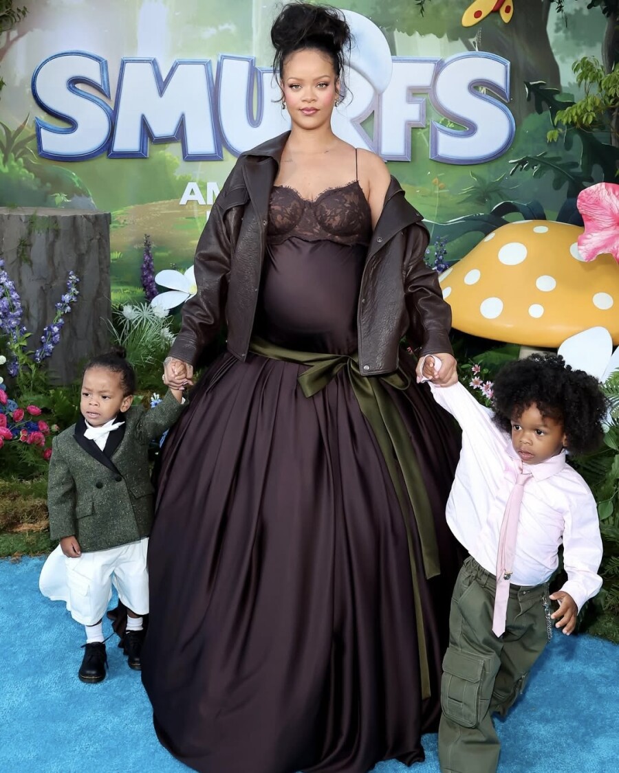 Как селебрити одевают своих детей